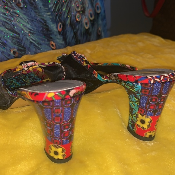 Azuree Cannes Size 5.5 Beaded Mesh Open Toe Chunk Heels - Picture 8 of 16